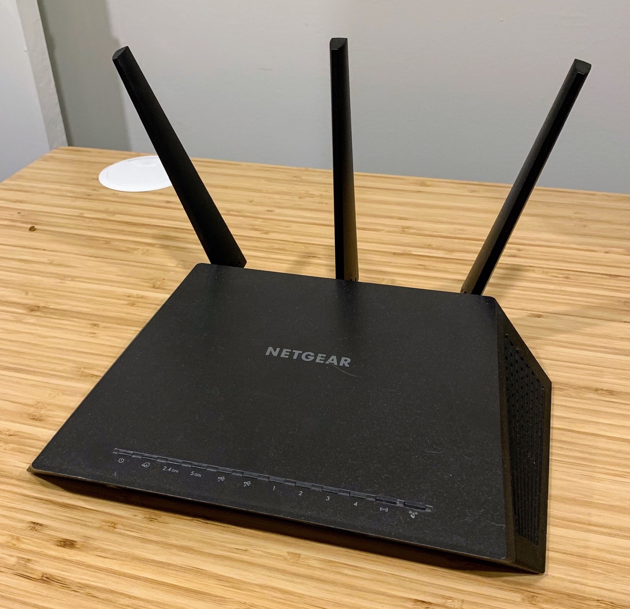 Netgear R7000